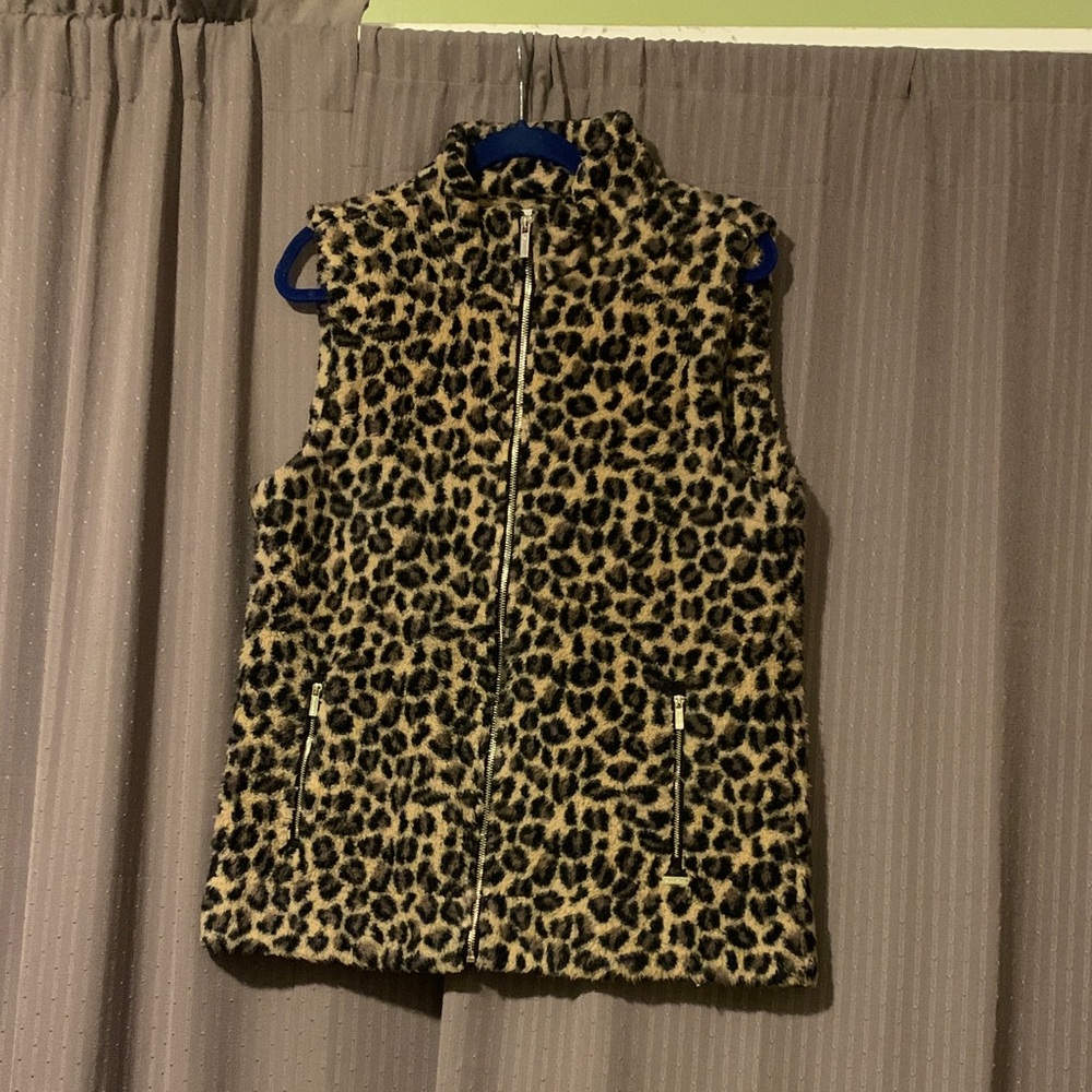 Calvin Klein Women’s Leopard Print Fleece Vest Large